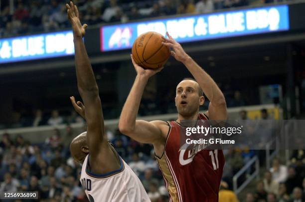 Zydrunas Ilgauskas of the Cleveland Cavaliers shoots the ball against the Washington Wizards on November 19, 2003 at the MCI Center in Washington DC....