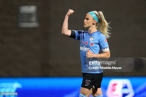 Julie Ertz of Chicago Red Stars celebrates after scoring a penalty kick against the OL Reign FC in the quarterfinal match of the NWSL Challenge Cup...