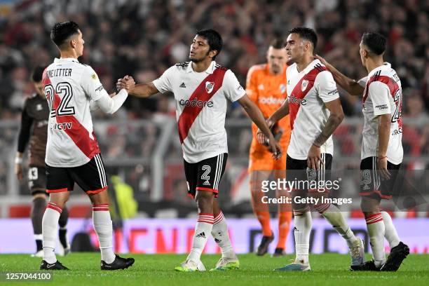 Matías Kranevitter of River Plate celebrates with teammates after winning a Liga Profesional 2023 match between River Plate and Platense at Estadio...
