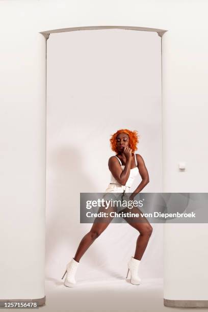 african model in modern white fashion sexy - catwalk background stock pictures, royalty-free photos & images