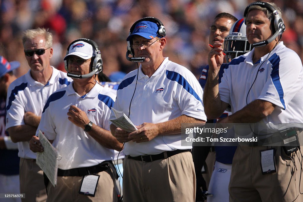 Oakland Raiders v Buffalo Bills