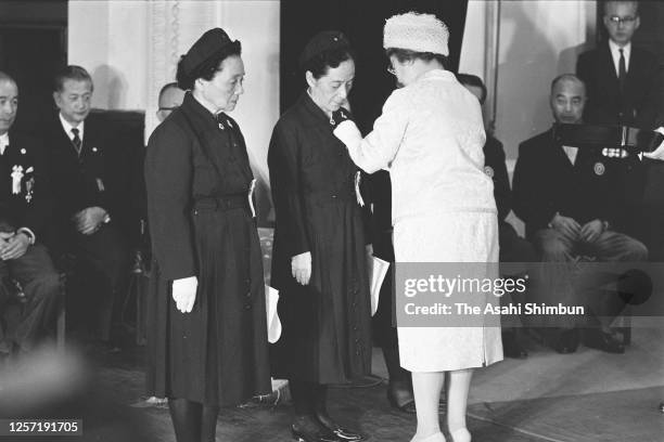 Empress Nagako presents the Florence Nightingale Medals during the award ceremony on June 26, 1965 in Tokyo, Japan.