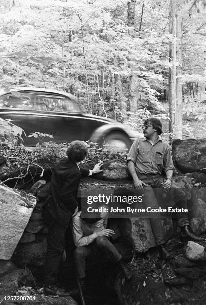 Sal Yanovsky Zal Yanovsky Photos and Premium High Res Pictures - Getty Images