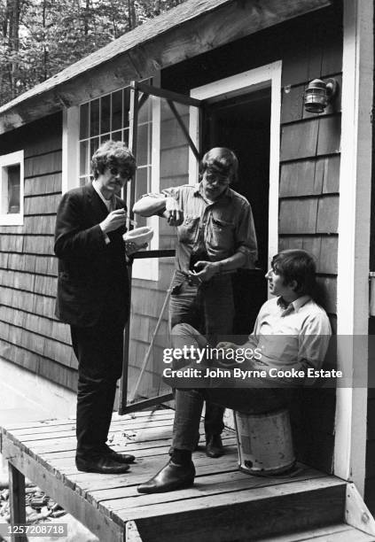 Sal Yanovsky Zal Yanovsky Photos and Premium High Res Pictures - Getty Images