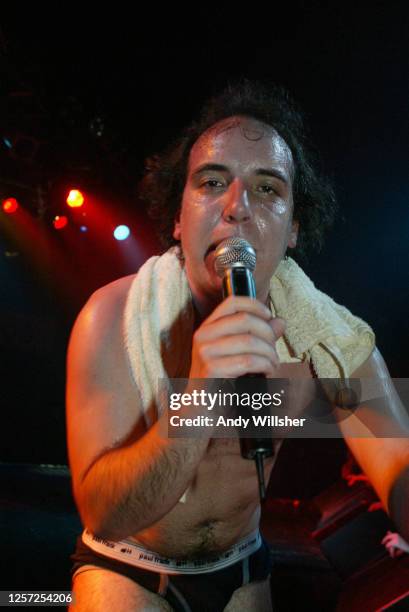 American singer Har Mar Superstar performing in Lincoln in 2004