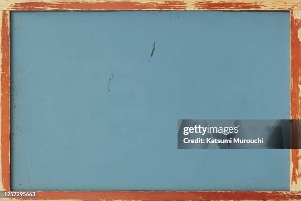 plain wooden frame sign background - bulletin board border stock pictures, royalty-free photos & images