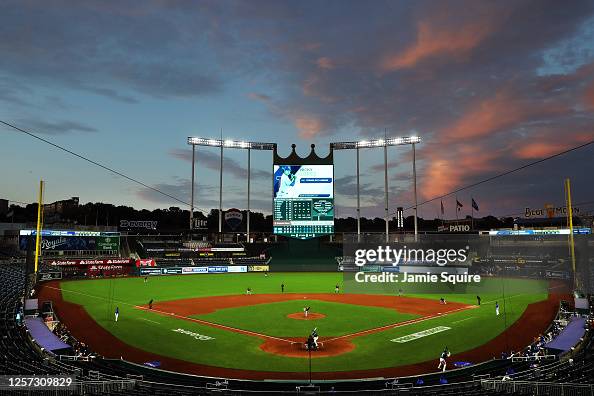 Houston Astros v Kansas City Royals Houston Astros v Kansas City Royals