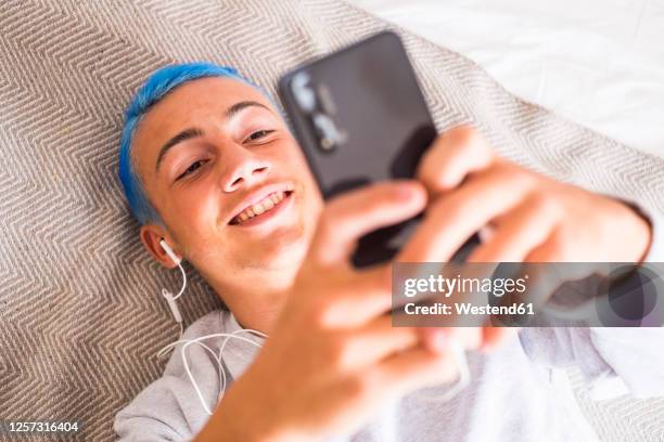 632 Boys With Blue Hair Photos and Premium High Res Pictures - Getty Images 632 Boys With Blue Hair Photos and Premium High Res Pictures - Getty Images