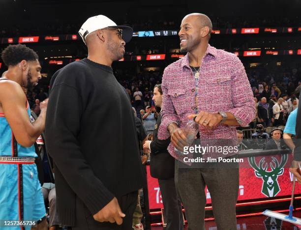 Andre Iguodala of the Golden State Warriors and Chris Paul of the Phoenix Suns talk after the game on November 16, 2022 at Footprint Center in...