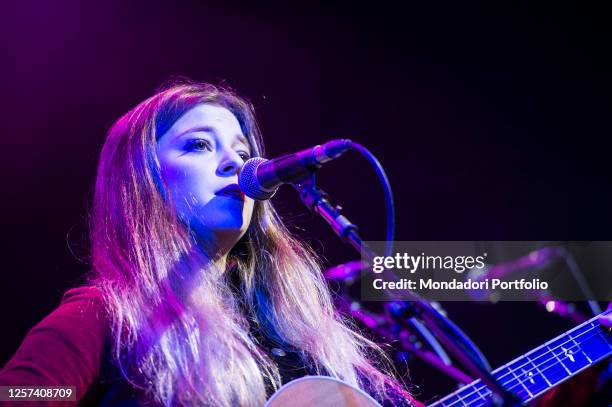 Jade Rutter Singer 176 Singer Songwrtier Photos & High Res Pictures - Getty Images