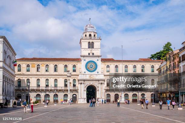 italy - padua, piazza dei signori & clock tower - pádua imagens e fotografias de stock