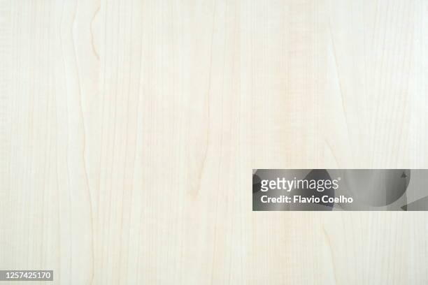 ivory wooden surface with unnoticeable veins filling the frame - light natural phenomenon stock pictures, royalty-free photos & images