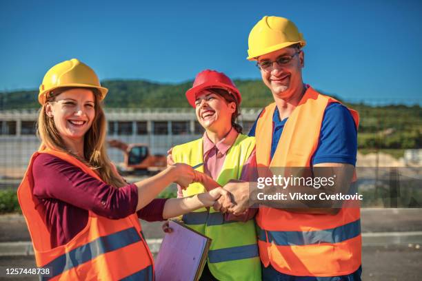 First Engineer Bridge Photos and Premium High Res Pictures - Getty Images