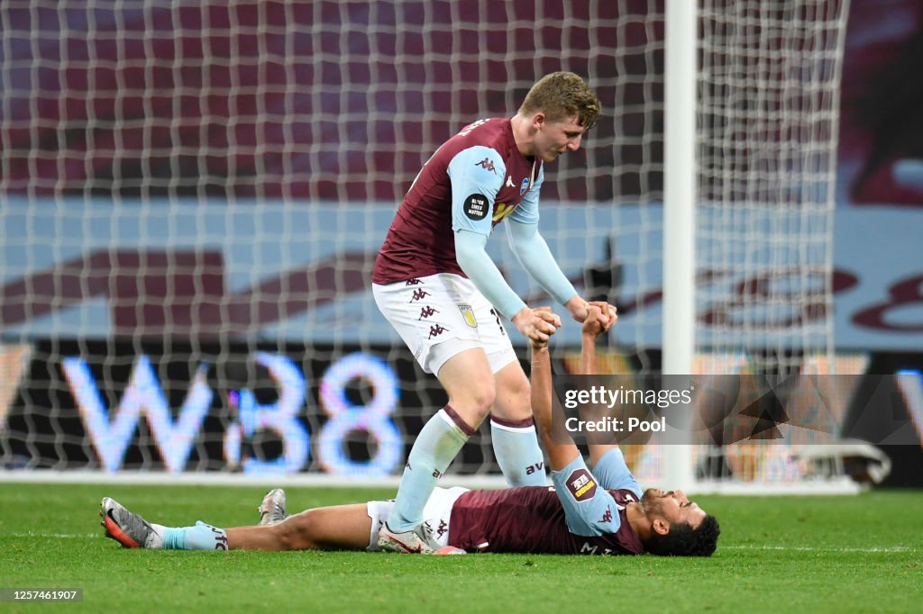 Aston Villa v Arsenal FC - Premier League