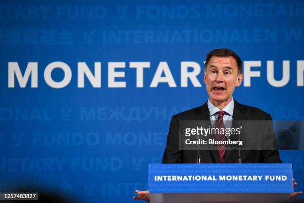 Jeremy Hunt, UK chancellor of the exchequer, speaks during a news conference in London, UK, on Tuesday, May 23, 2023. The UK economy will grow faster...