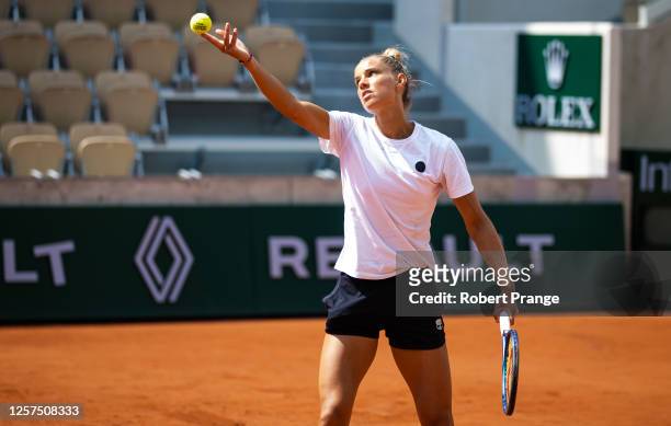 Arantxa Rus of the Netherlands during practice ahead of Roland Garros on May 23, 2023 in Paris, France.