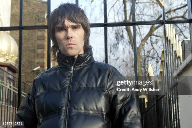 Stone Roses Singer 228 Portrait Of The Stone Roses Stock Photos, High-Res Pictures, and ...