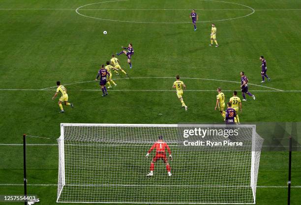 Neil Kilkenny of the Glory controls the ball during the round 21 A-League match between Perth Glory and Wellington Phoenix at Bankwest Stadium on...