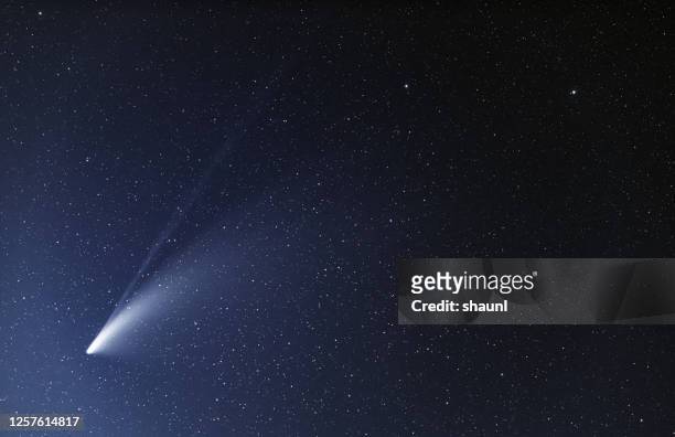cometa neowise - comite foto e immagini stock