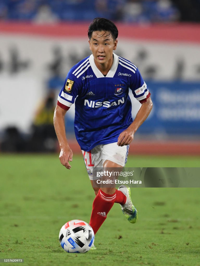 Yokohama F.Marinos v Yokohama FC - J.League Meiji Yasuda J1