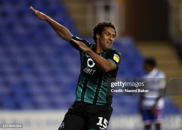 Wayne Routleg 3,404 Wayne Routledge Photos & High Res Pictures - Getty Images