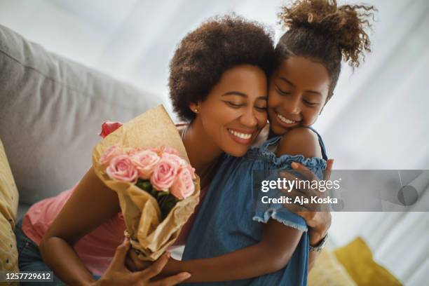 el día de la madre. - black rose fotografías e imágenes de stock