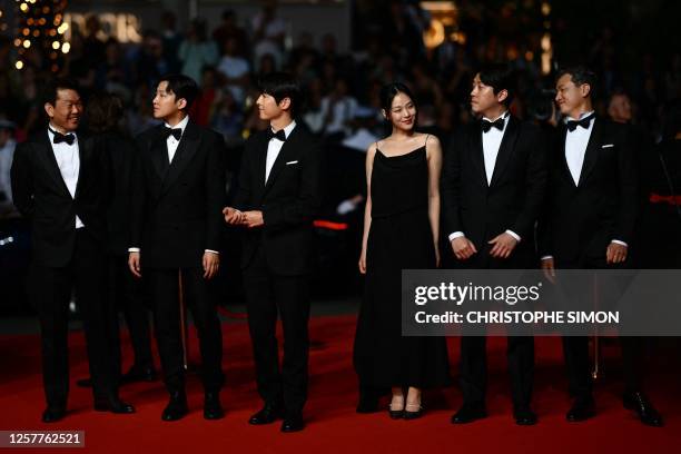 Guest, South Korean actor Hong Xa-Bin, South Korean actor Song Joong-Ki, South Korean singer and actress Kim Hyung-Seo, South Korean director Kim...