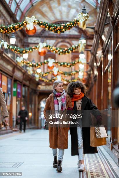 聖誕購物。 - christmas shopping 個照片及圖片檔