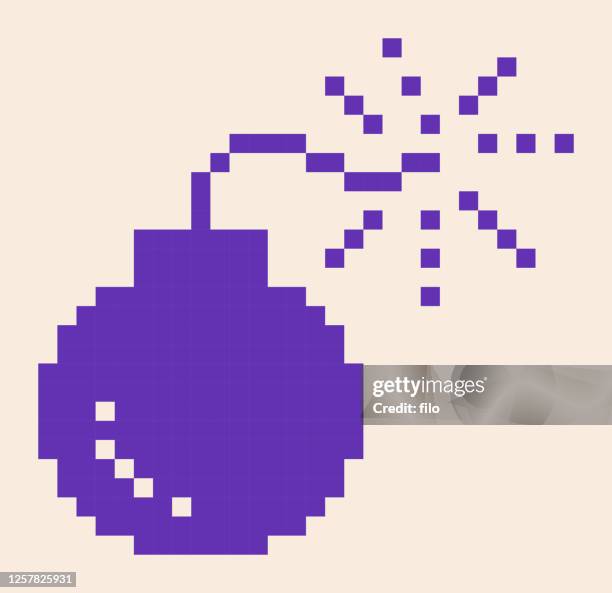 pixelbombe - bombenanschlag stock-grafiken, -clipart, -cartoons und -symbole