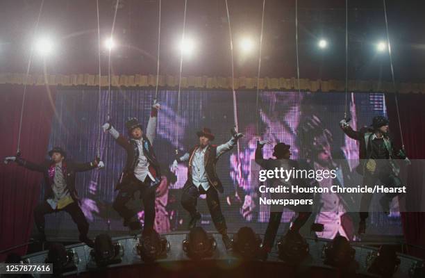 Nsync Prime 772 Nsync Concert Stock Photos, High-Res Pictures, and Images - Getty ...
