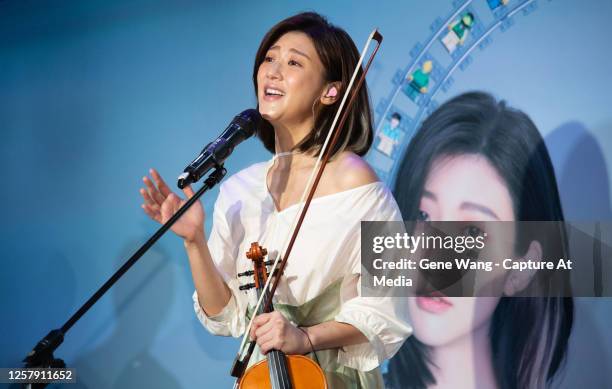 Shara Lin Photos and Premium High Res Pictures Getty Images