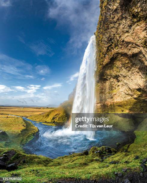 seljalandsfoss - セリャランスフォス ストックフォトと画像