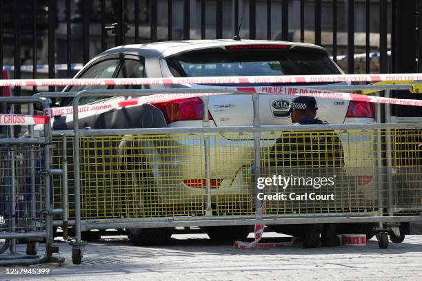 Car Gate Fail 1,067 Carl Gates Photos & High Res Pictures - Getty Images