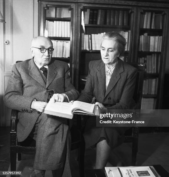 Philippe Claudel Est Il Un Descendant De Paul Claudel 69 Marie Claudel Stock Photos, High-Res Pictures, and Images - Getty Images