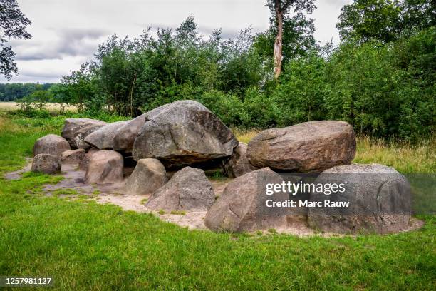 a hunebed (dolmen) in diever, drenthe, the netherlands - drenthe stock pictures, royalty-free photos & images