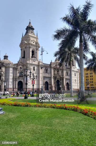 plaza de armas de lima, peru - luftsport stock-fotos und bilder