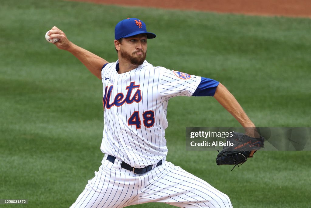 Atlanta Braves v New York Mets