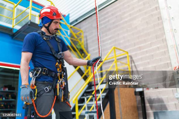 Id Rope Access 1,148 Rope Access Stock Photos, High-Res Pictures, and Images - Getty ...