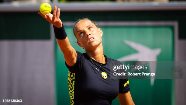 Arantxa Rus of the Netherlands in action against Moyuka Uchijima of Japan in the final qualifications round ahead of Roland Garros on May 26, 2023 in...