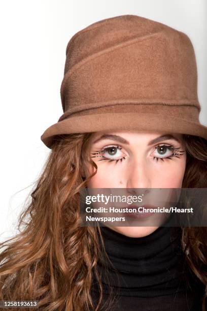 The Thompson Sisters Photos and Premium High Res Pictures - Getty Images