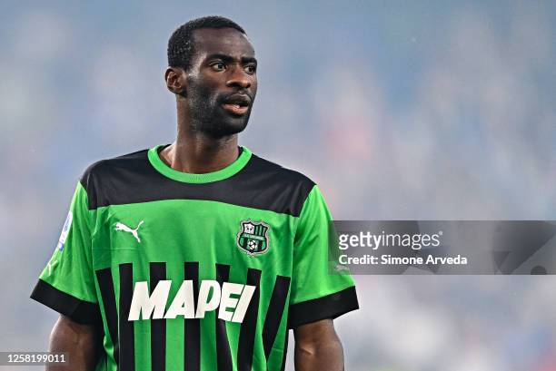 Pedro Obiang of Sassuolo looks on during the Serie A match between UC Sampdoria and US Sassuolo at Stadio Luigi Ferraris on May 26, 2023 in Genoa,...