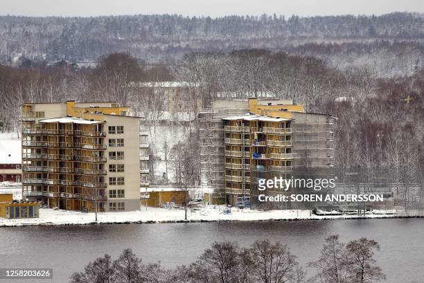 View taken on March 18, 2008 shows wooden buildings under construction in Vaxjo, south of Sweden. The Swedish city of Vaxjo was awarded in 2007 the...