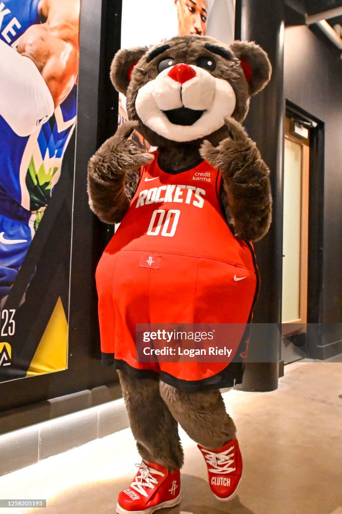 Cluth Houston Rockets Houston Rockets Mascot, Clutch walks onto the court during the NBA ...