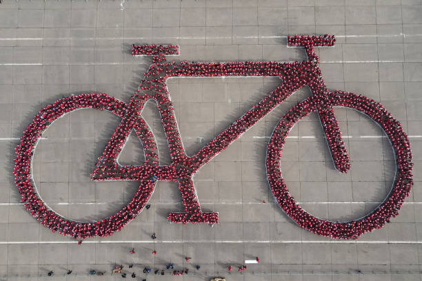CHL: World's Largest Human Bicycle Record Attempt