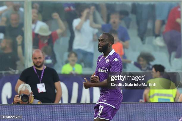 Jonathan Ikoné Nanitamo of ACF Fiorentina celebrates after scoring a goal during the Serie A match between ACF Fiorentina and AS Roma at Stadio...