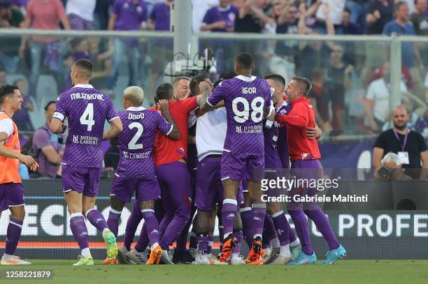 Jonathan Ikoné Nanitamo of ACF Fiorentina celebrates after scoring a goal during the Serie A match between ACF Fiorentina and AS Roma at Stadio...