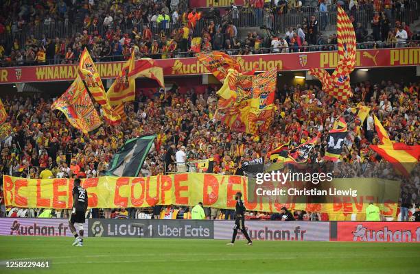 Supporter Rc Lens Supporters Lens Photos and Premium High Res Pictures - Getty Images