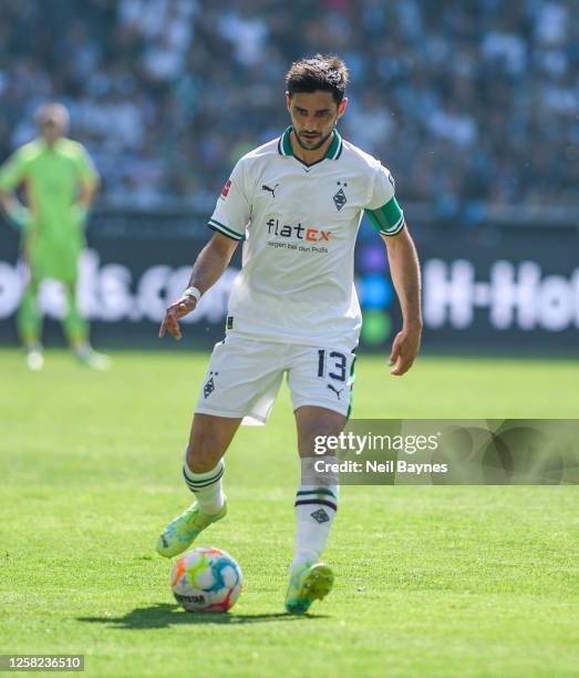 Lars Stindl of Borussia Moenchengladbach in action during the Bundesliga match between Borussia Moenchengladbach and FC Augsburg at Borussia-Park on...