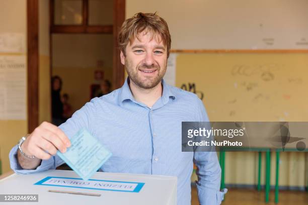 Paolo Martinelli, centre-left candidate vote in Pisa, Italy, on May 28, 2023. Polls open from 7 a.m. For municipal elections runoff in 41 cities and...