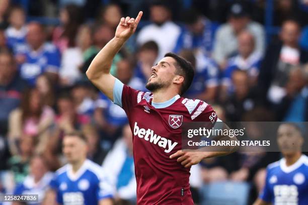 West Ham United's Spanish midfielder Pablo Fornals celebrates after scoring his team first goal during the English Premier League football match...